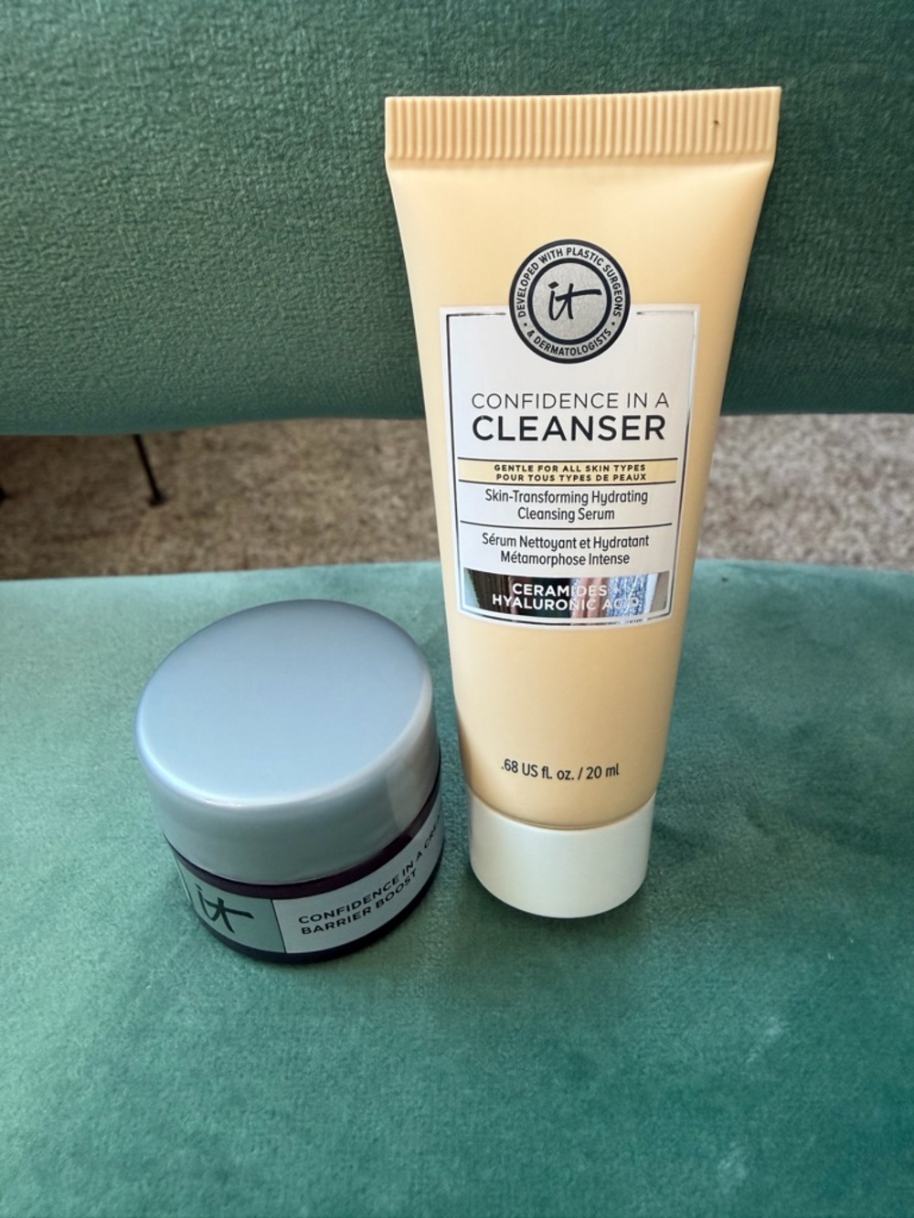 🌼 5/$20 - New 2 piece It Cosmetics skincare products (cleanser & cream)